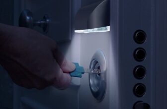 Motion Activated Keyhole Light